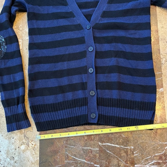 Women’s SZ S EXPRESS Royal blue and Black Striped V-Neck Sequin Elbow Cardigan - Picture 13 of 14